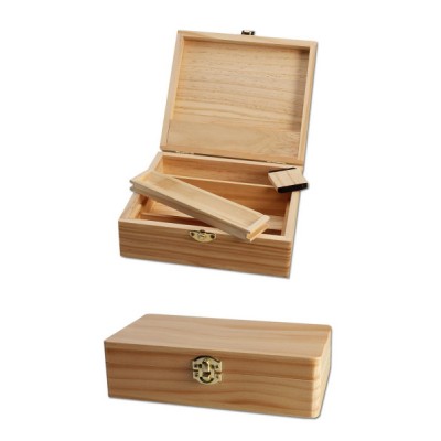 Spliff Box with removable rolling helper